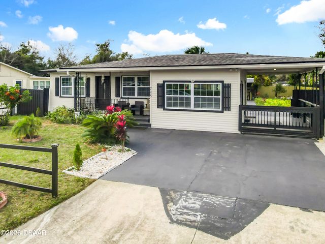 748 White Street, Daytona Beach, FL 32114