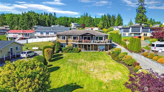 38206 Fawn Road NE, Hansville, WA 98340