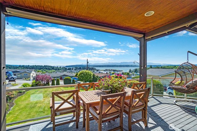 38206 Fawn Road NE, Hansville, WA 98340