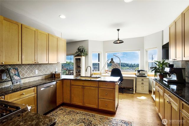 38206 Fawn Road NE, Hansville, WA 98340