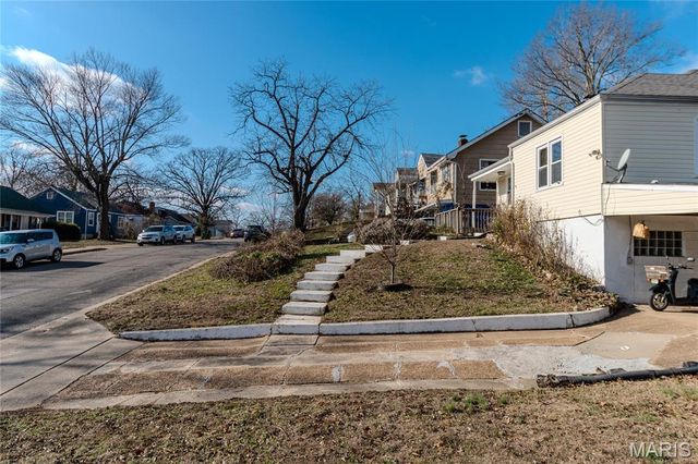 20 Rolla Gardens Drive, Rolla, MO 65401