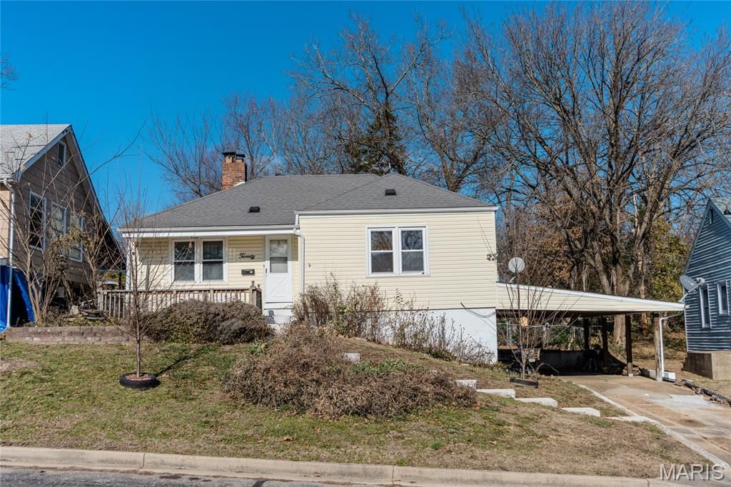 20 Rolla Gardens Drive, Rolla, MO 65401