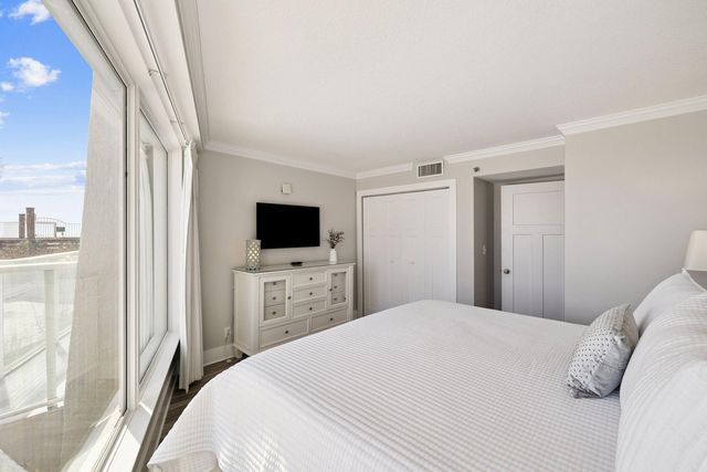 4208 Beachside Two Drive 208, Miramar Beach, FL 32550