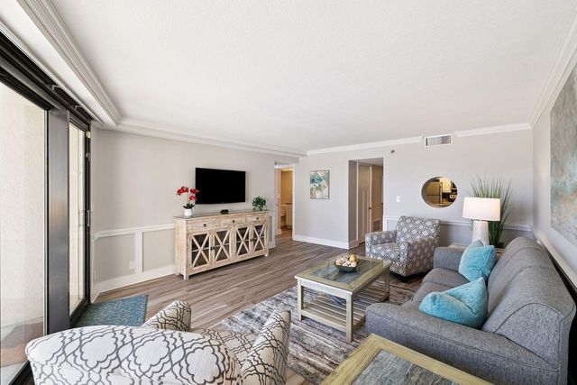 4208 Beachside Two Drive 208, Miramar Beach, FL 32550