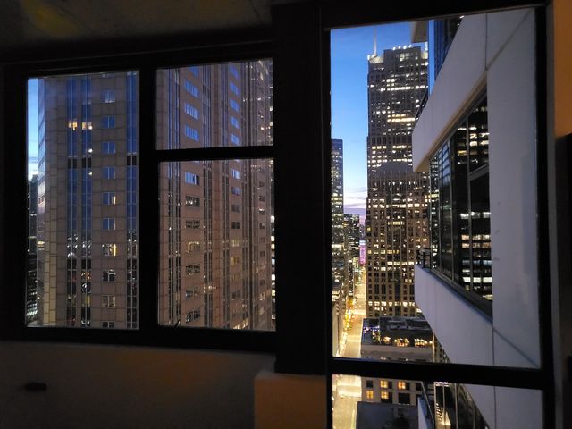 235 W Van Buren Street 2614, Chicago, IL 60607