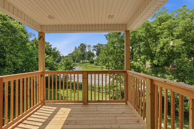 1205 Buckingham Place, Cookeville, TN 38501