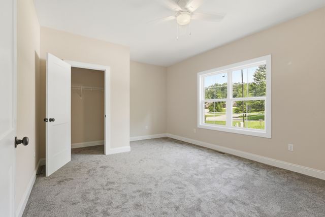1205 Buckingham Place, Cookeville, TN 38501