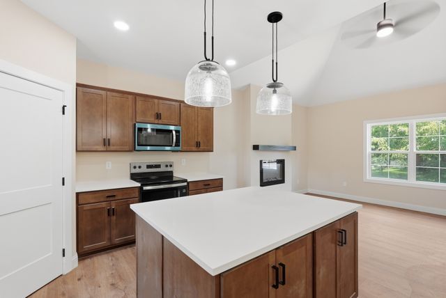 1205 Buckingham Place, Cookeville, TN 38501