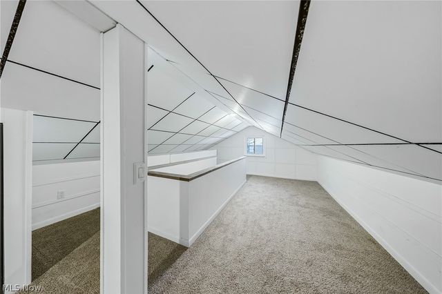 2430 S Hametown Road, Norton, OH 44203