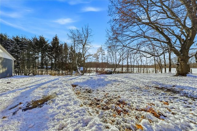 2430 S Hametown Road, Norton, OH 44203