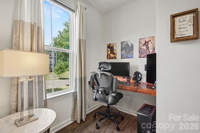 4518 Valley Walk Drive, Charlotte, NC 28216