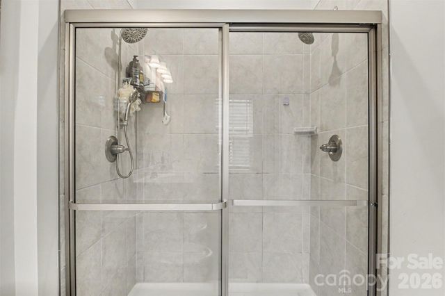 4518 Valley Walk Drive, Charlotte, NC 28216