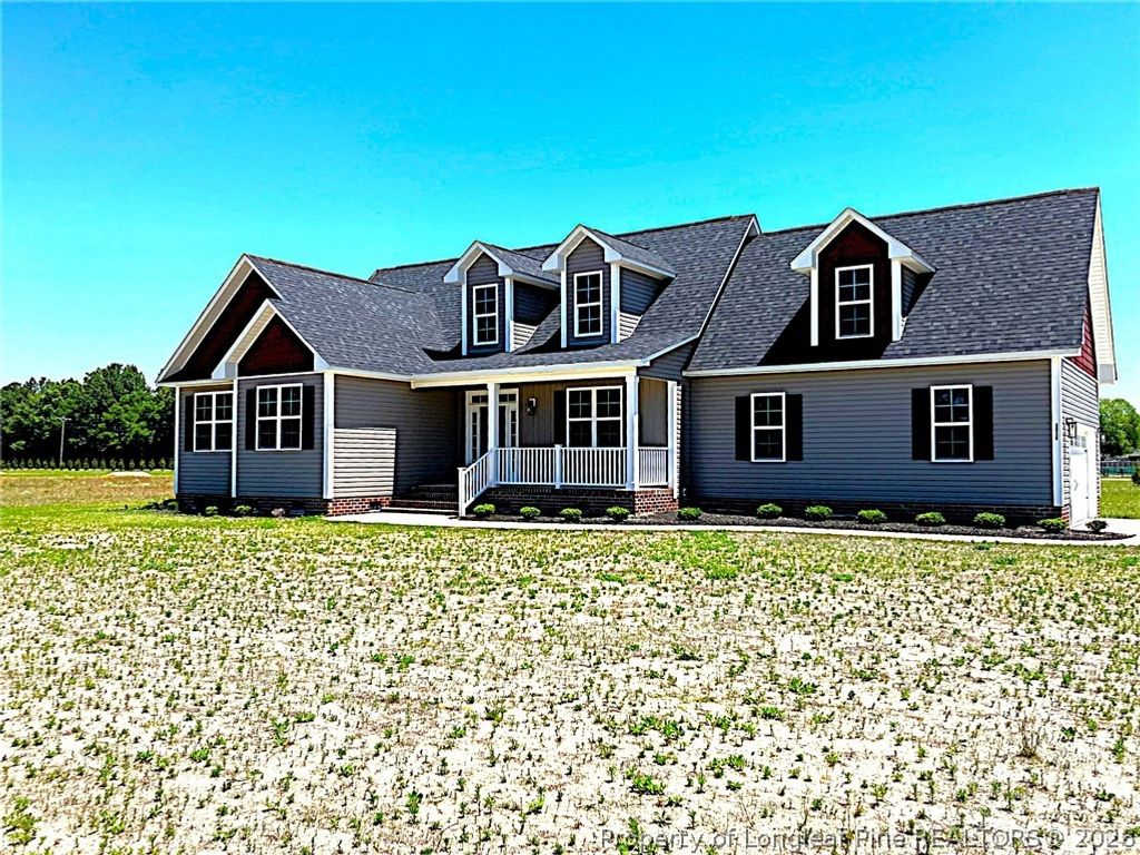 3018 Dinwiddle Drive, Wade, NC 28395 — exterior