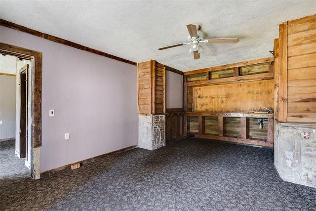 4000 N Country Club Road, Newcastle, OK 73065