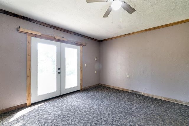 4000 N Country Club Road, Newcastle, OK 73065