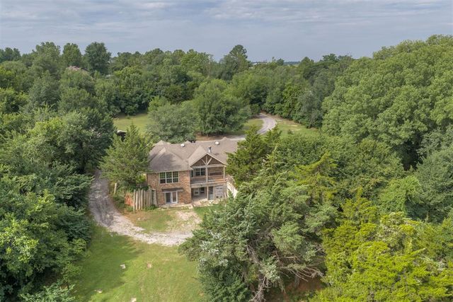 4000 N Country Club Road, Newcastle, OK 73065