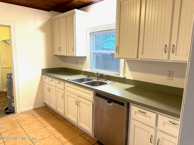 3816 PARK Street, Jacksonville, FL 32205
