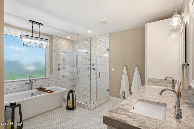 3810 E Devonshire Avenue, Phoenix, AZ 85018