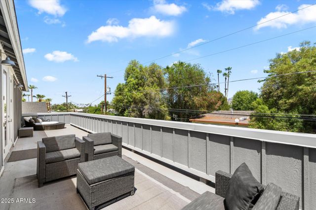 3810 E Devonshire Avenue, Phoenix, AZ 85018