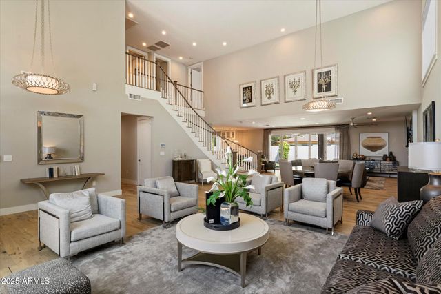 3810 E Devonshire Avenue, Phoenix, AZ 85018