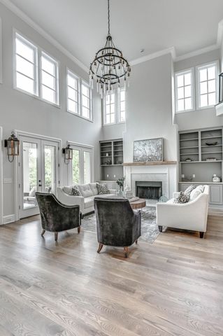 5 Camel Back Ct, Brentwood, TN 37027