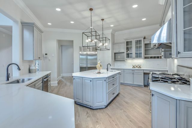 5 Camel Back Ct, Brentwood, TN 37027