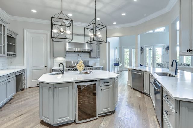 5 Camel Back Ct, Brentwood, TN 37027