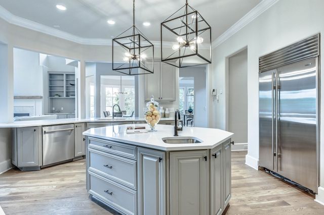 5 Camel Back Ct, Brentwood, TN 37027