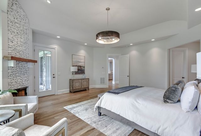5 Camel Back Ct, Brentwood, TN 37027