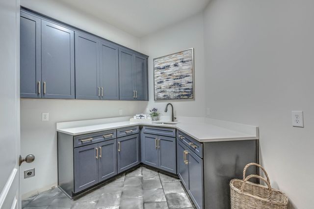 5 Camel Back Ct, Brentwood, TN 37027