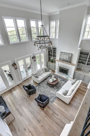 5 Camel Back Ct, Brentwood, TN 37027