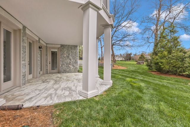 5 Camel Back Ct, Brentwood, TN 37027