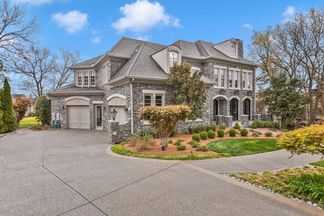 5 Camel Back Ct, Brentwood, TN 37027