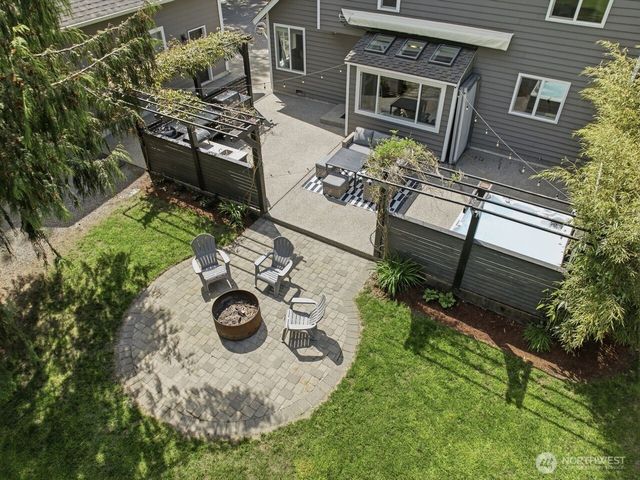 22830 262nd Avenue SE, Maple Valley, WA 98038
