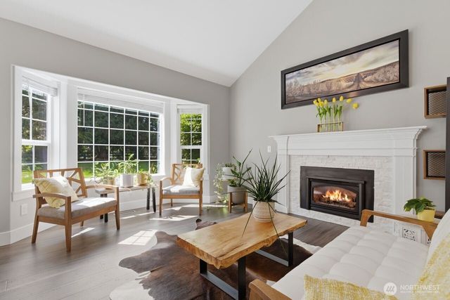 22830 262nd Avenue SE, Maple Valley, WA 98038