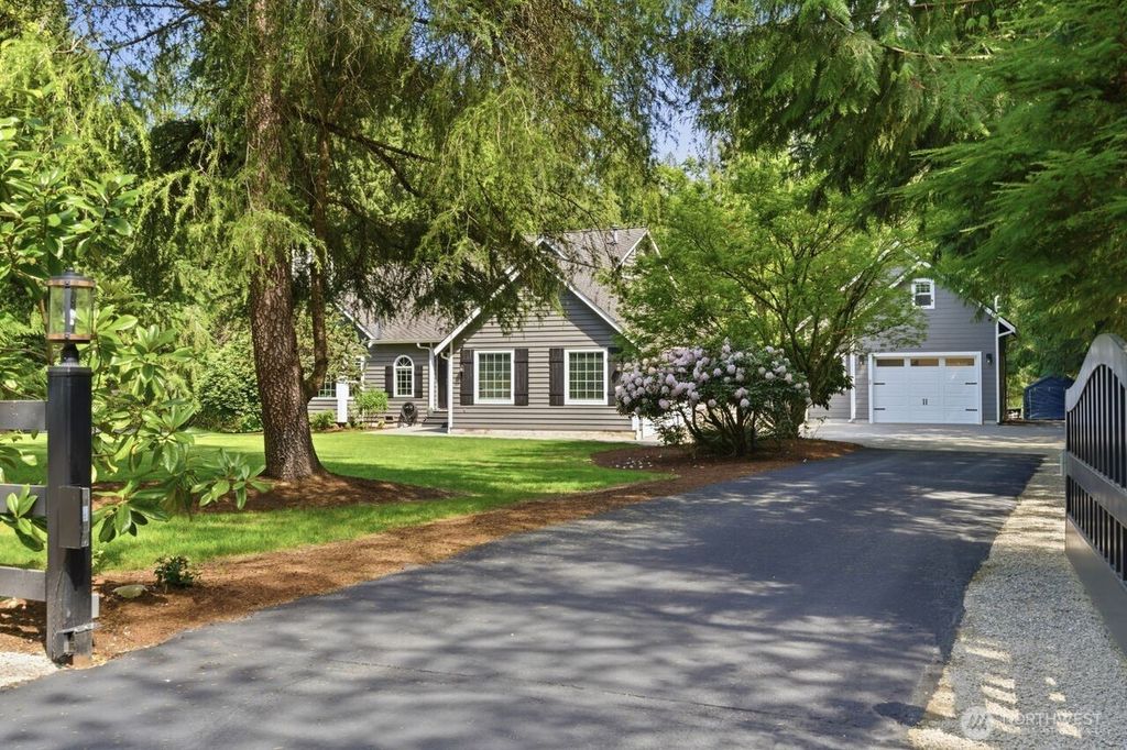 22830 262nd Avenue SE, Maple Valley, WA 98038