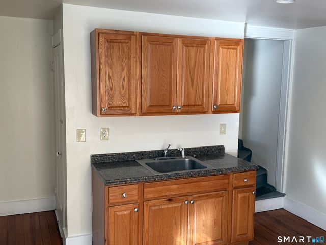 53 Maple Street, Seymour, CT 06483