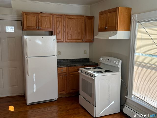 53 Maple Street, Seymour, CT 06483