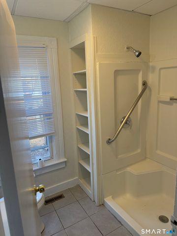 53 Maple Street, Seymour, CT 06483