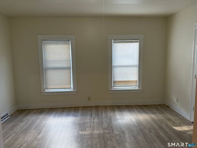 53 Maple Street, Seymour, CT 06483