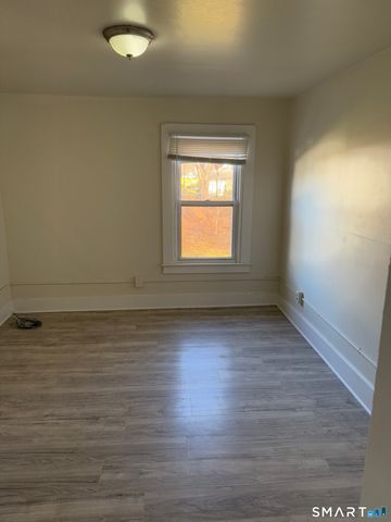 53 Maple Street, Seymour, CT 06483