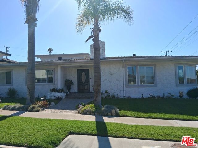 5424 S Sherbourne Drive, Los Angeles, CA 90056
