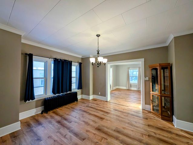 214 S 5th Street, Montevideo, MN 56265