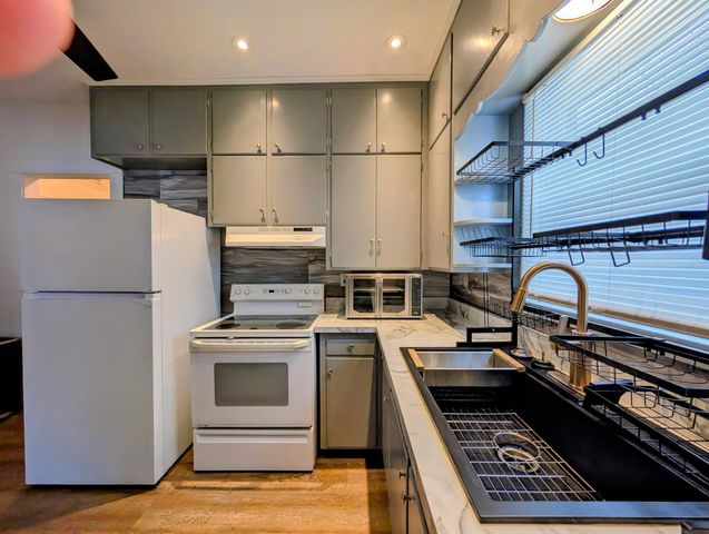 214 S 5th Street, Montevideo, MN 56265