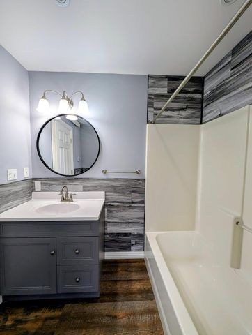 214 S 5th Street, Montevideo, MN 56265