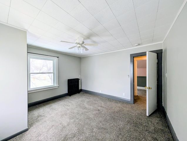 214 S 5th Street, Montevideo, MN 56265