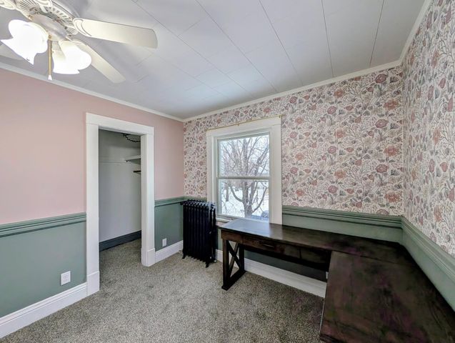 214 S 5th Street, Montevideo, MN 56265