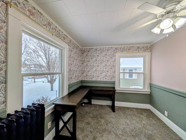 214 S 5th Street, Montevideo, MN 56265