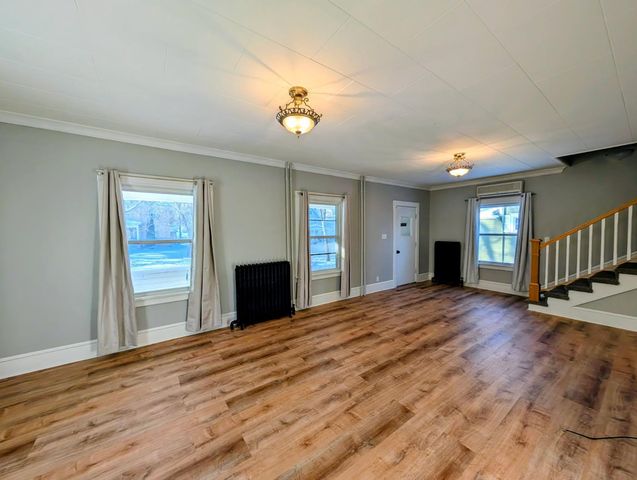 214 S 5th Street, Montevideo, MN 56265