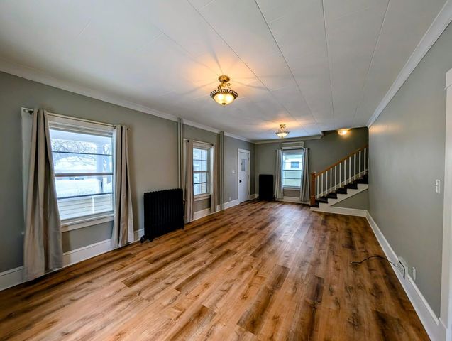 214 S 5th Street, Montevideo, MN 56265